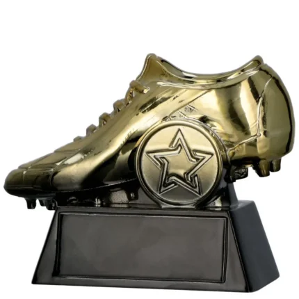 plastična statua nogomet kopačka